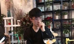 快手红校服吃瓜,快手网红校园吃瓜事件深度解析