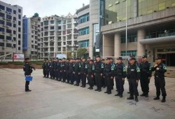 贵阳警察学院吃瓜,校园生活里的“吃瓜”趣事