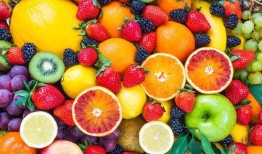 小祈愿吃瓜,瓜田里的甜蜜奇遇