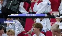 朱正廷吃瓜表演,趣味横生，笑料百出