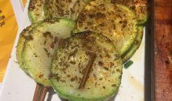 烧烤只吃小瓜,揭秘烧烤新宠儿的魅力