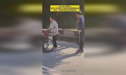 大妈抓大爷吃瓜,一场社区里的趣味风波