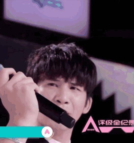 张伟吃瓜图片头像,揭秘娱乐圈幕后真相